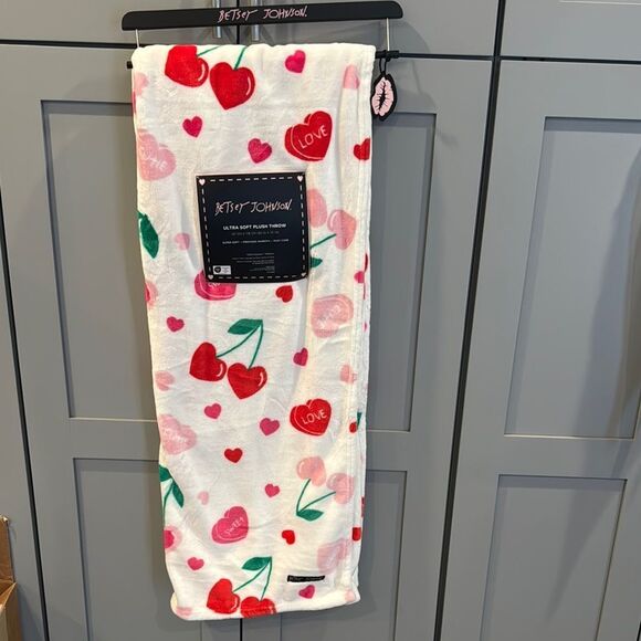 Betsey Johnson Other - 🎉Last deal 🎉Betsey Johnson Heart and Cherry Throw Blanket - Pink, Red, Green